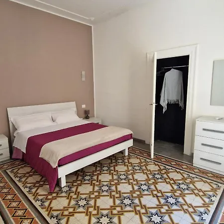 Big House Colosseo Apartment *