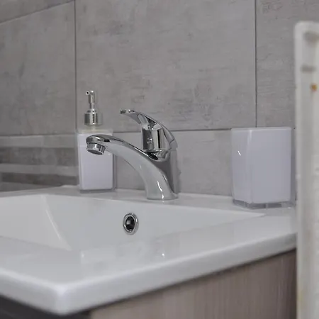 Big House Colosseo Διαμέρισμα *